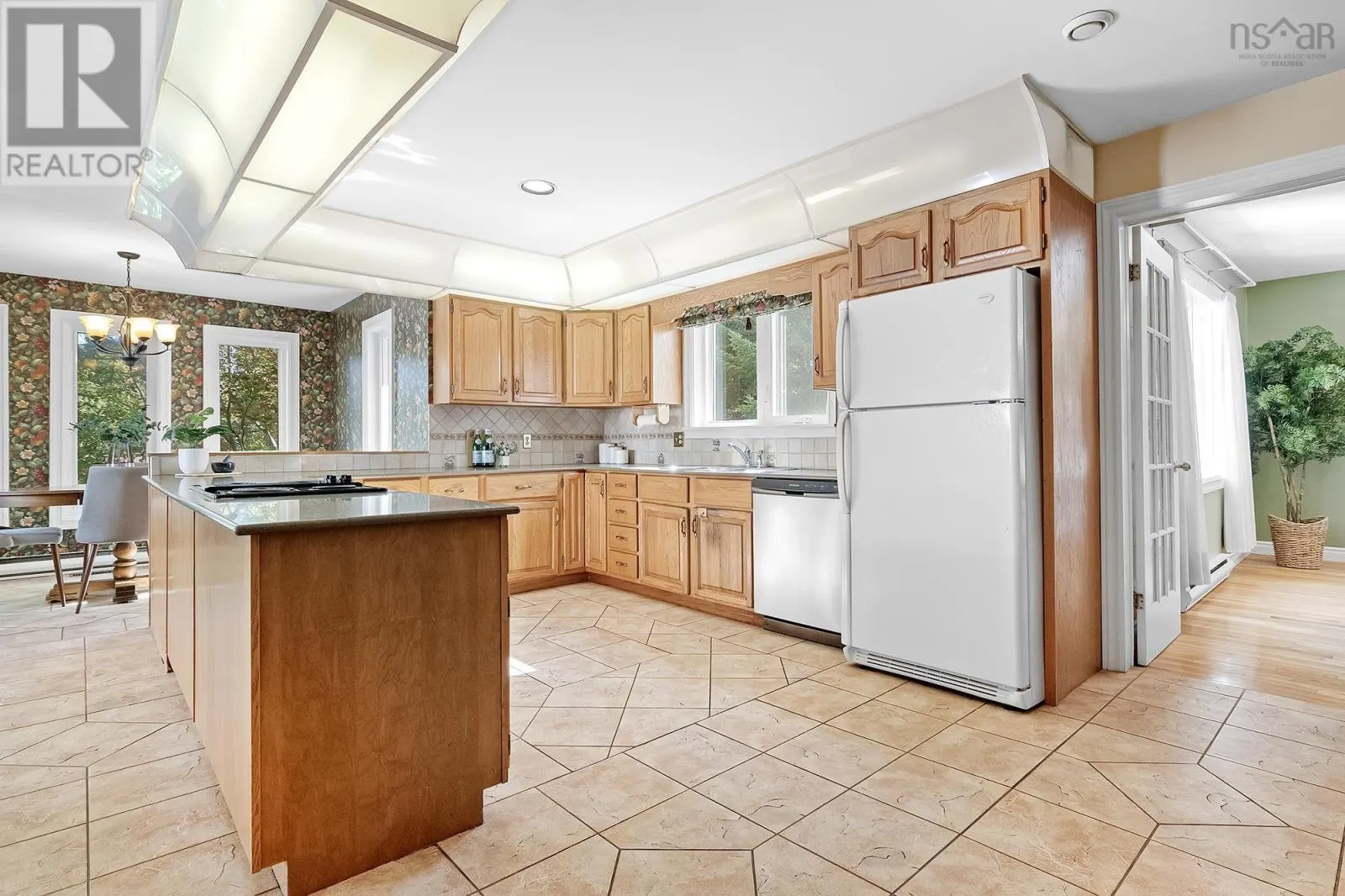 16 Mountain Ash Court