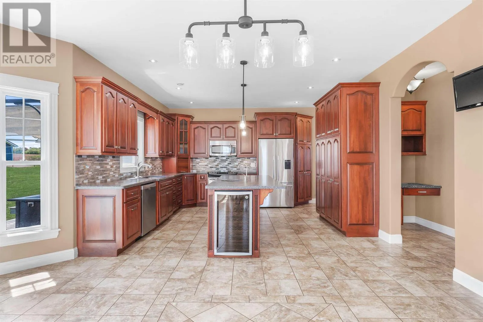 5929 St Peters Road|Rte 2