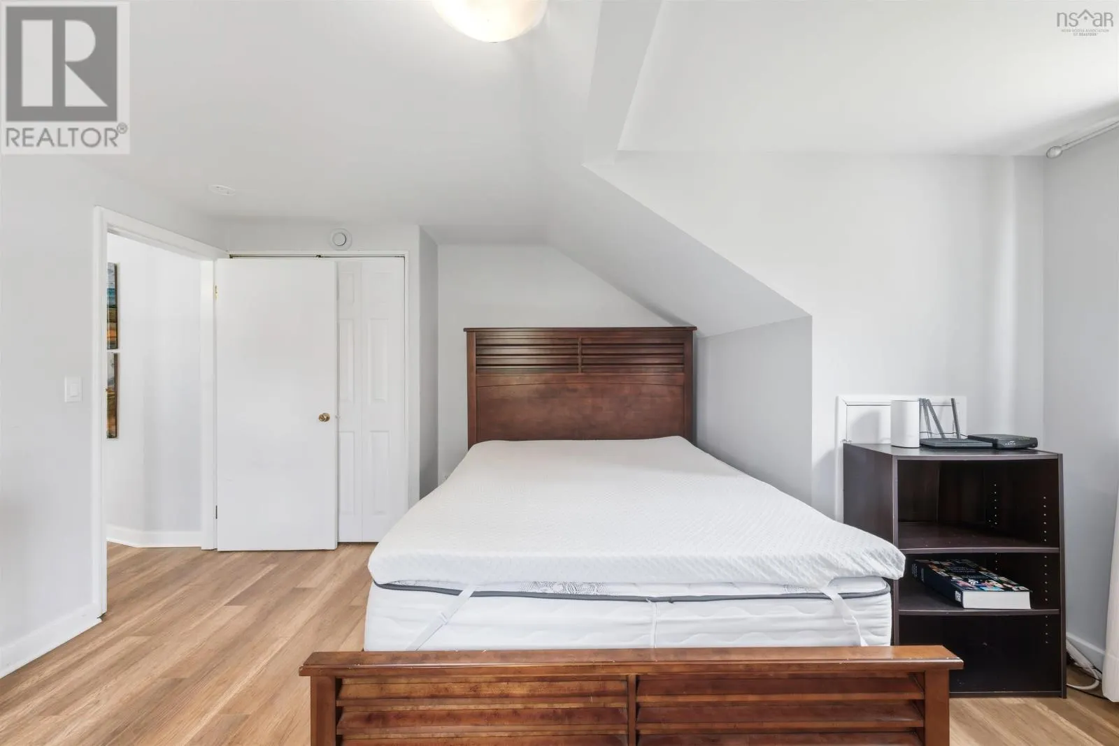 140/142 Old Sambro Road