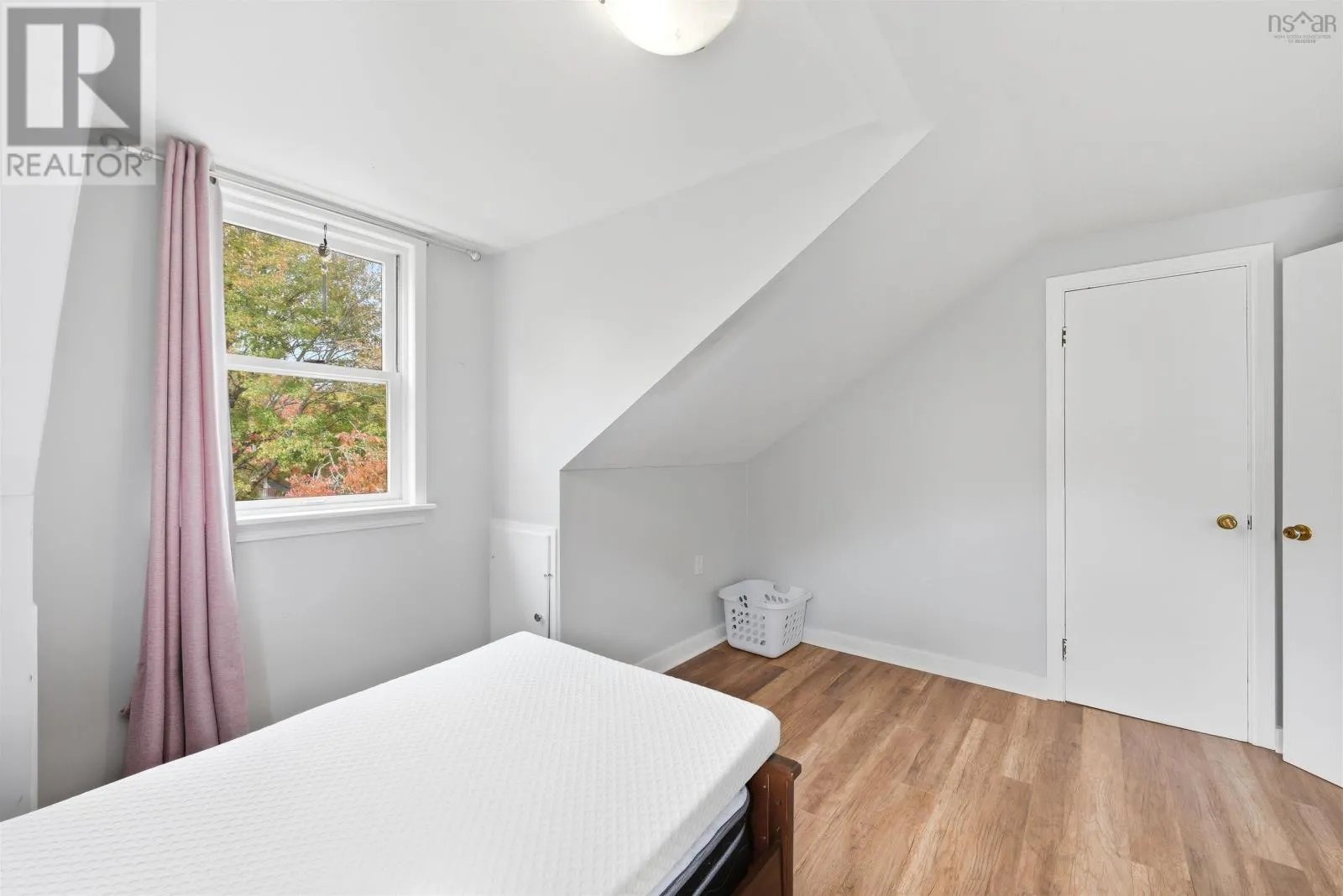 140/142 Old Sambro Road
