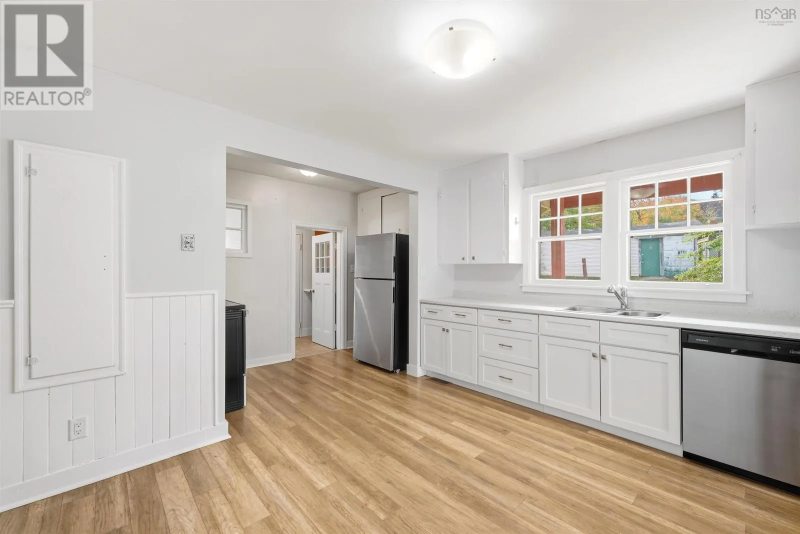 140/142 Old Sambro Road