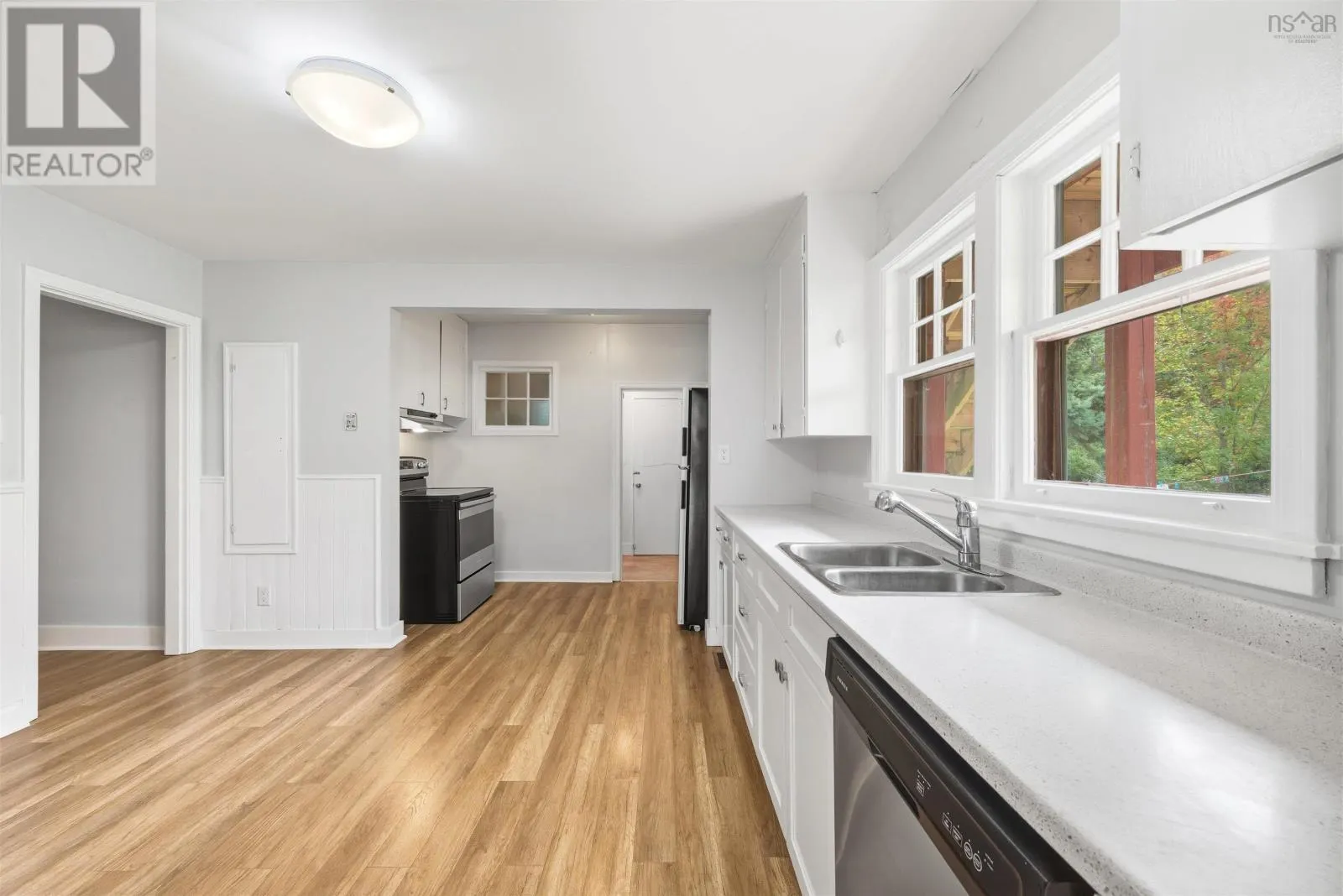 140/142 Old Sambro Road