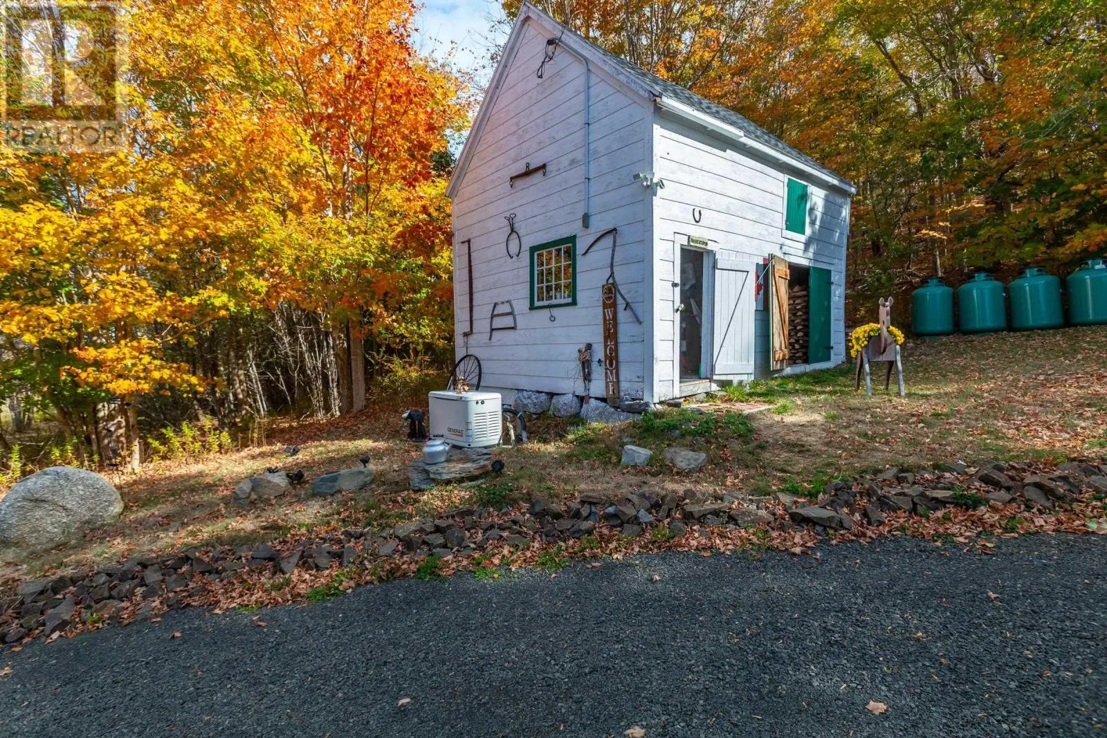 40 Chute Road