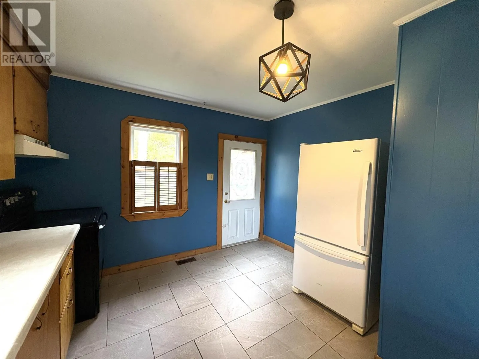 485 Island View Drive