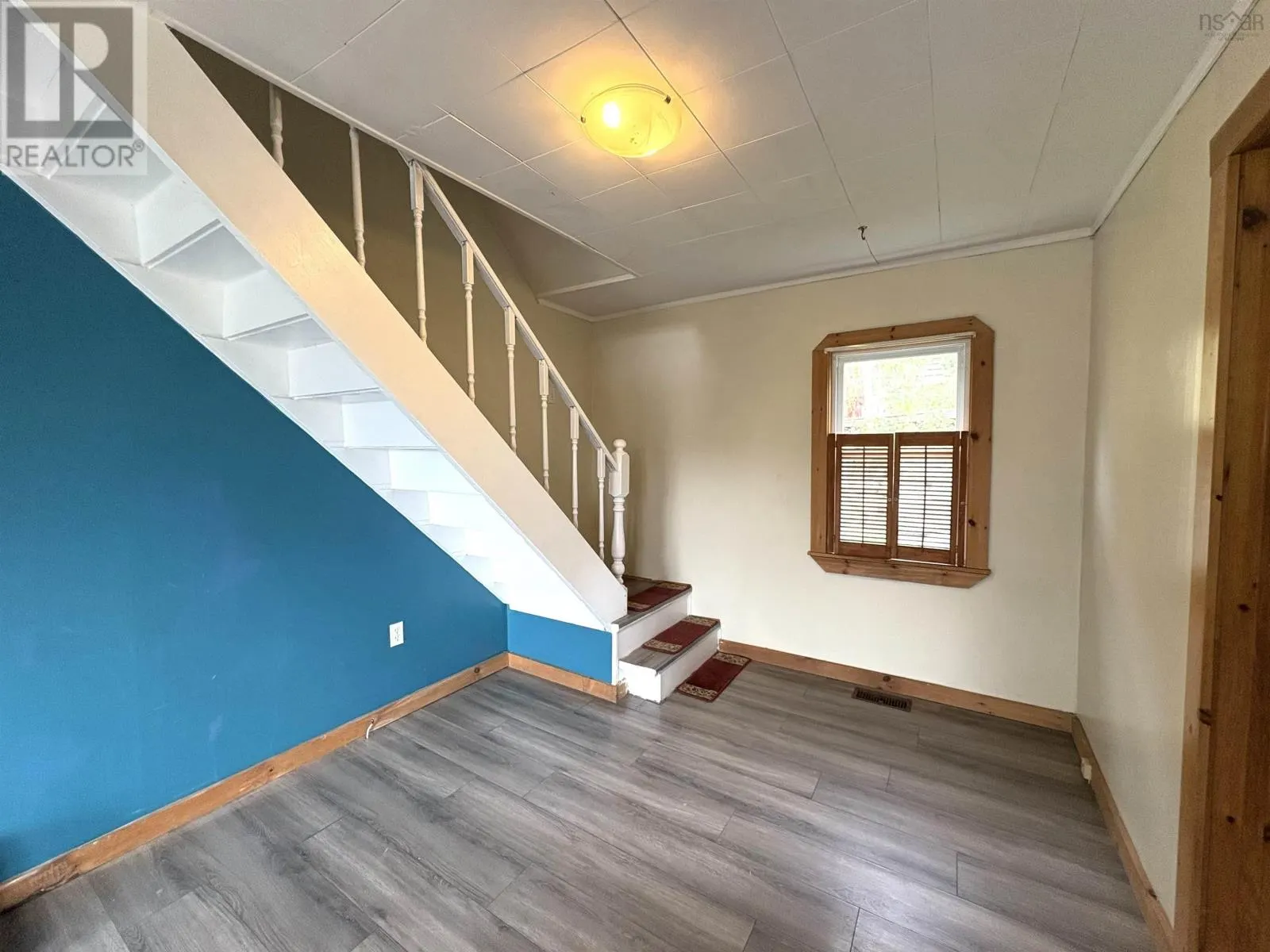 485 Island View Drive