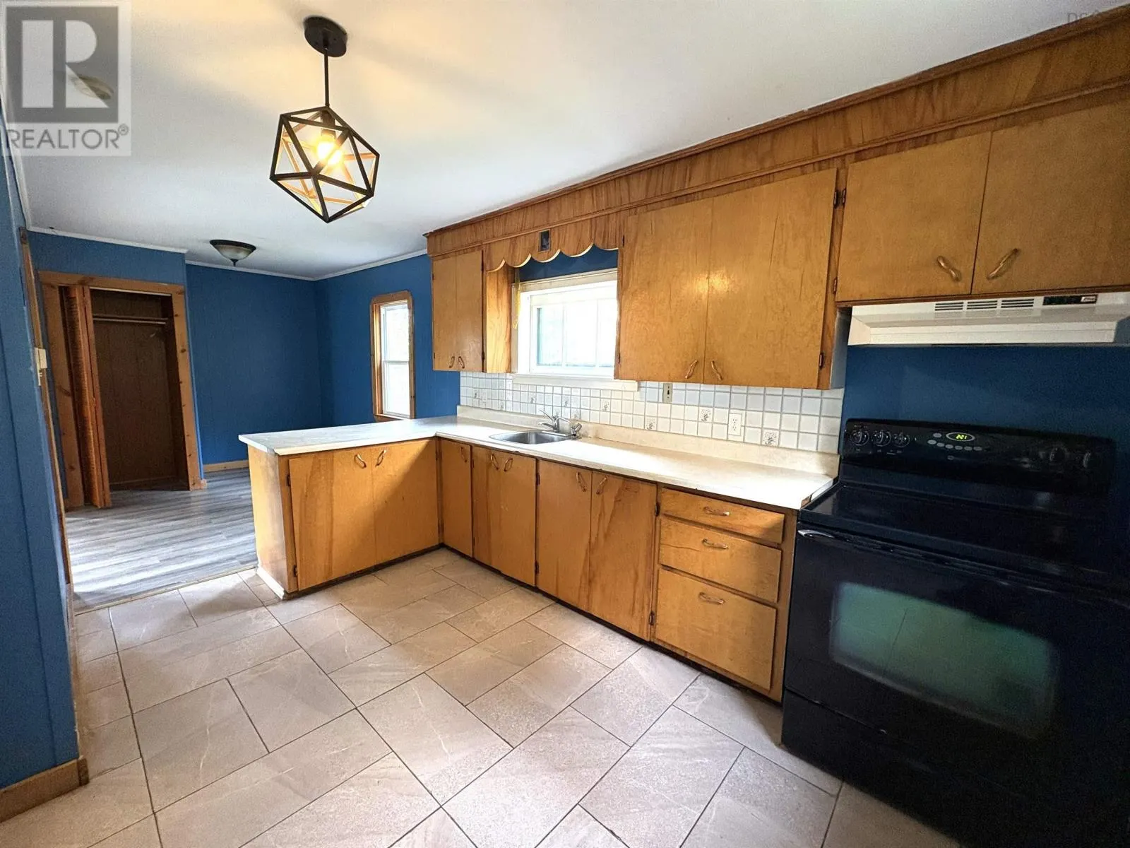 485 Island View Drive