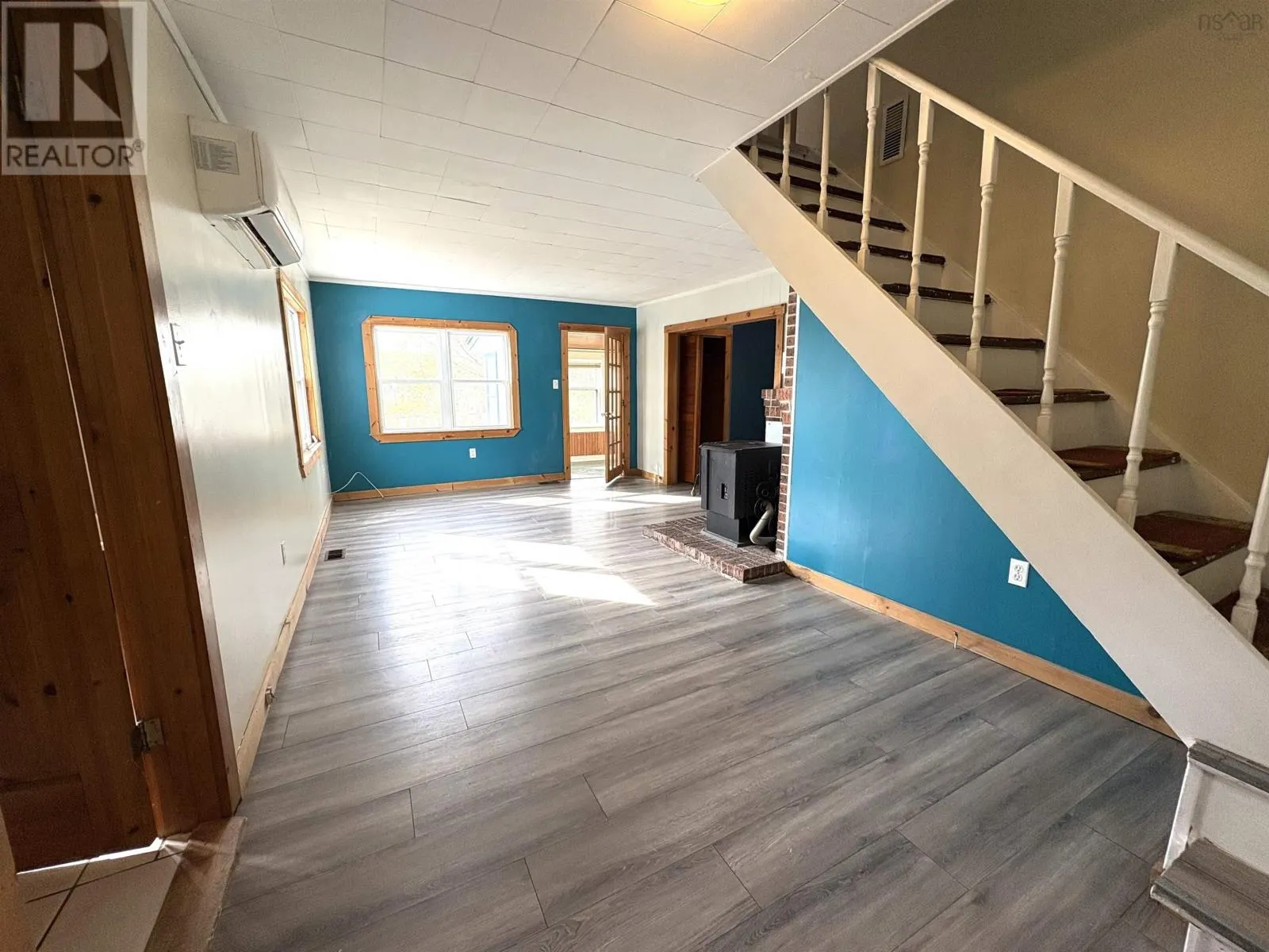 485 Island View Drive