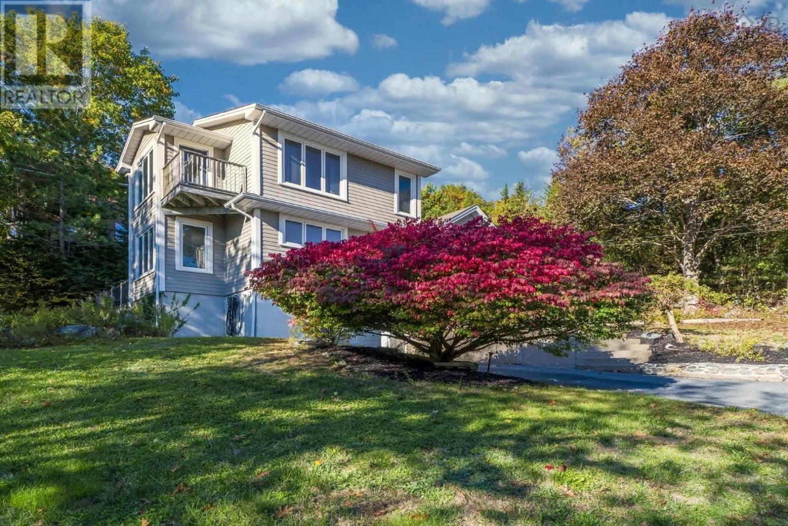 15 Merrill Drive