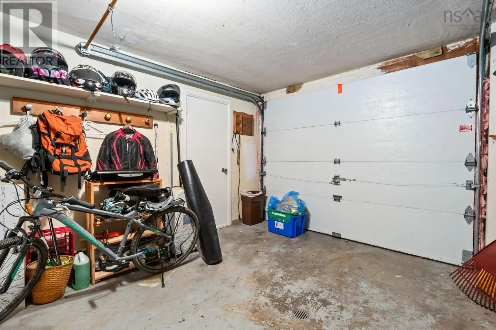 15 Merrill Drive