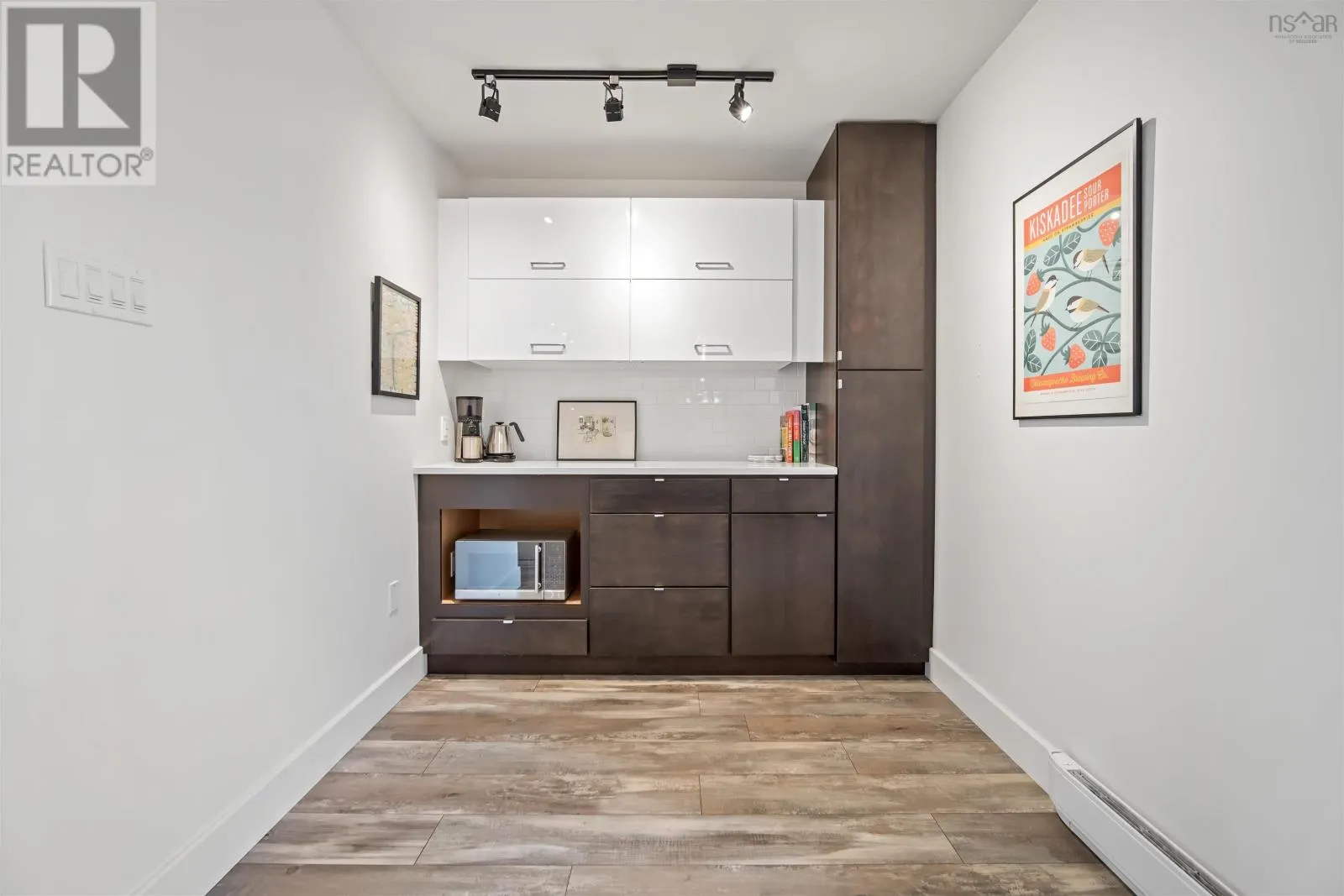 5551 Sentinel Square