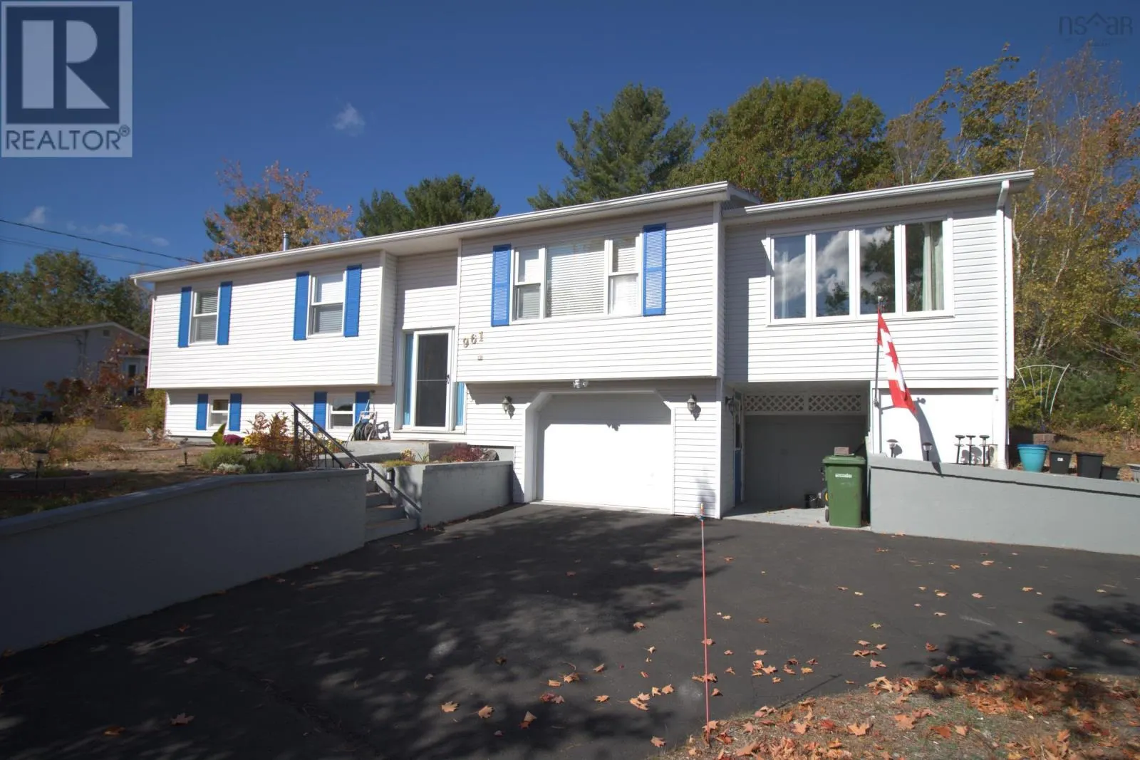 961 Julie Drive|Ravenwood Subdivision