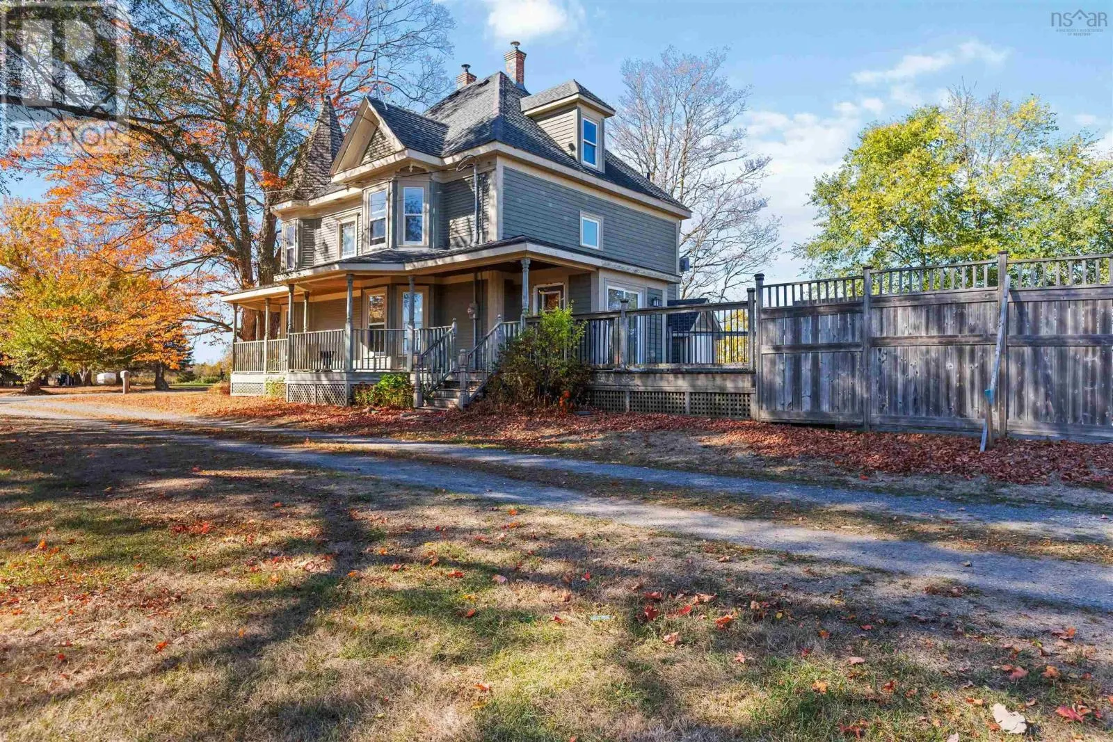 2124 Black Rock Road