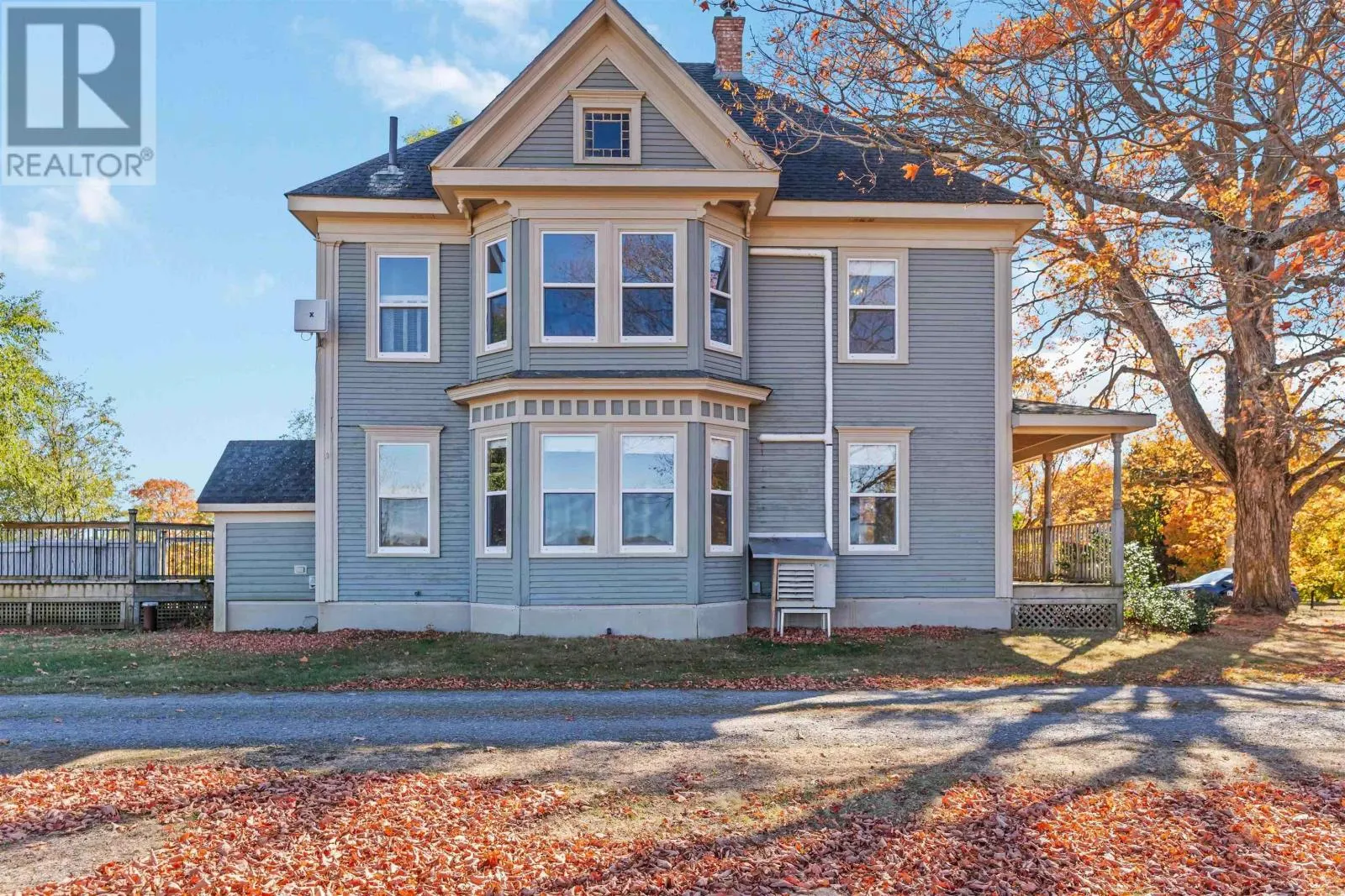 2124 Black Rock Road