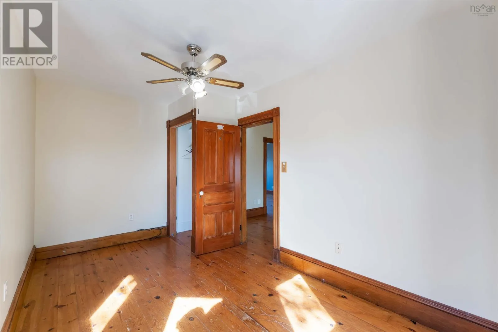 2124 Black Rock Road
