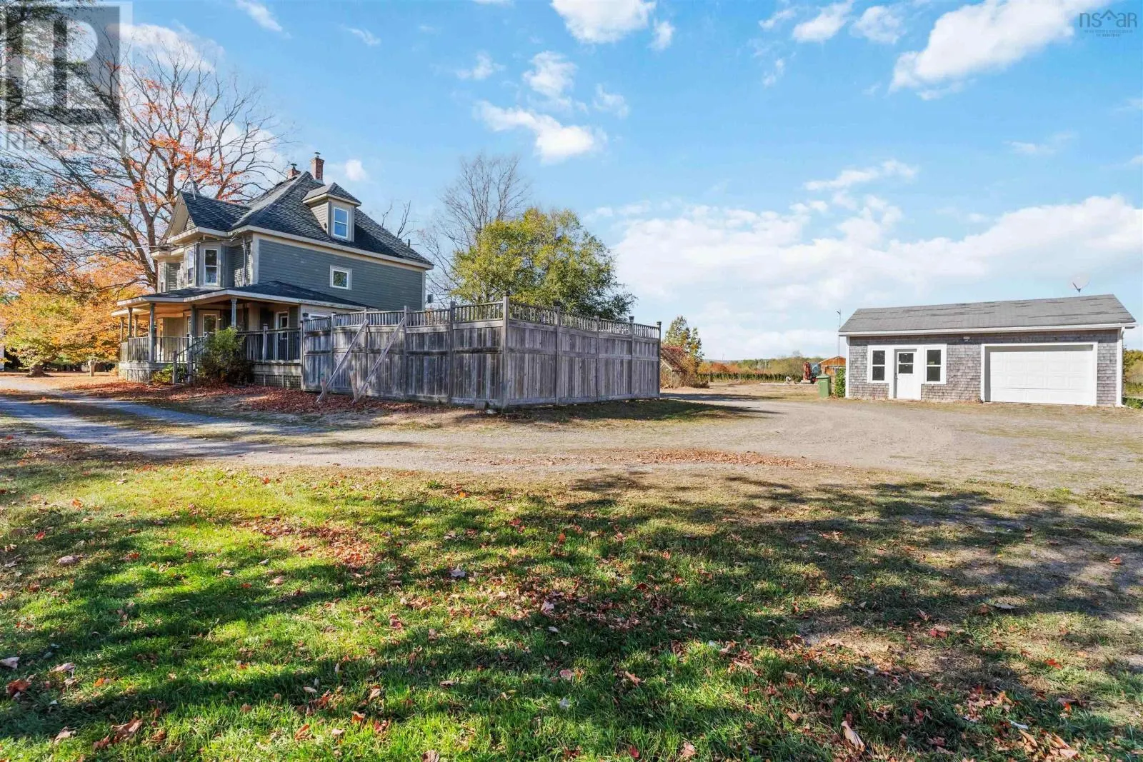 2124 Black Rock Road