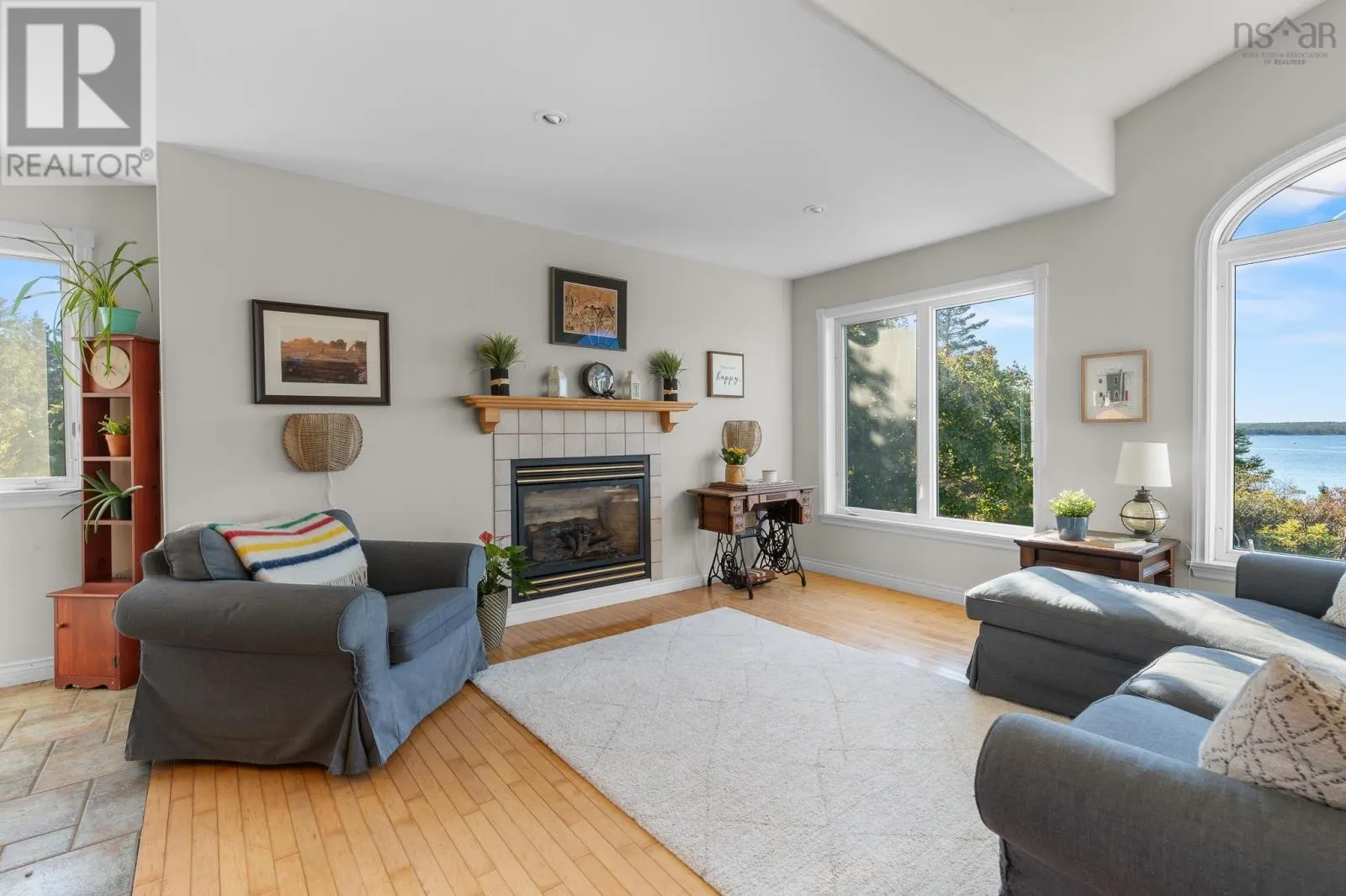 50 Fawsons Cove Road