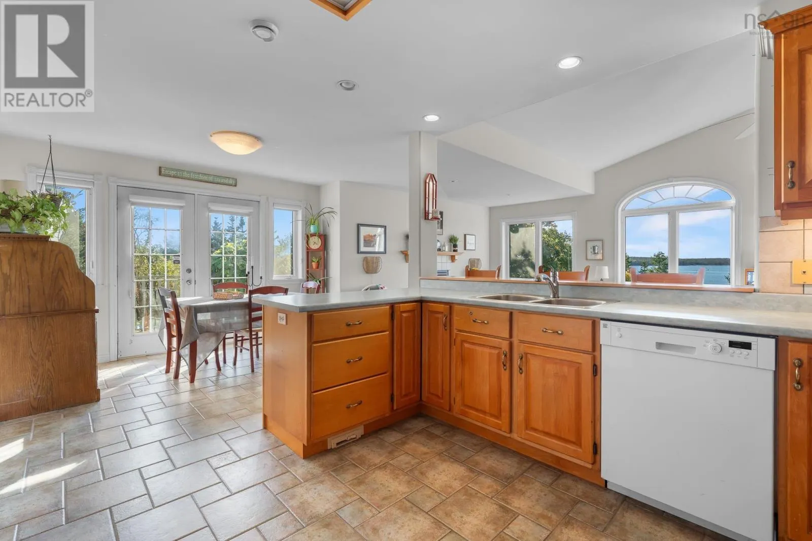 50 Fawsons Cove Road