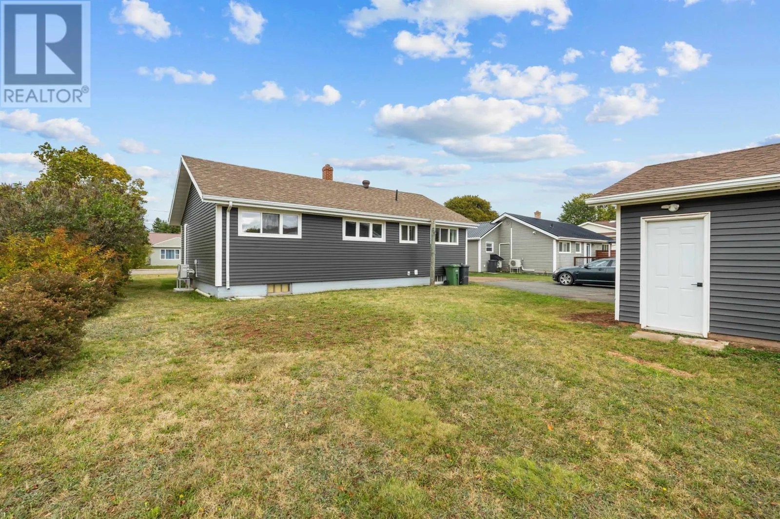 390 Highland Avenue