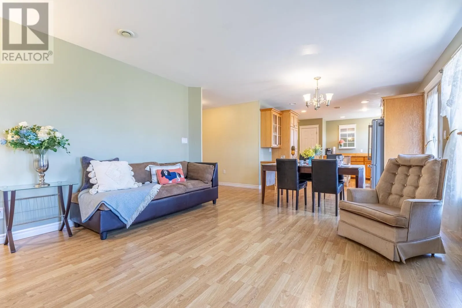 42 BRAEMORE Avenue