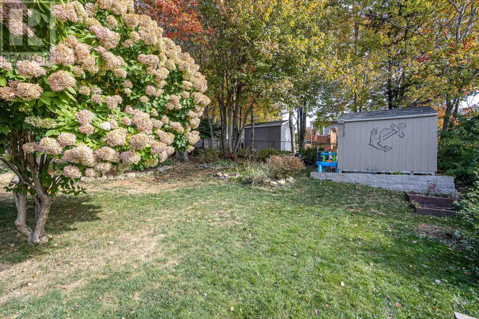 57 La Pierre Crescent
