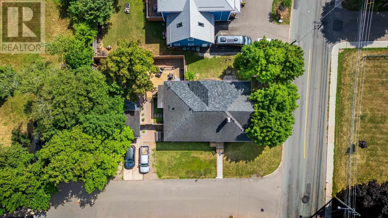 20 NORTH RIVER Road