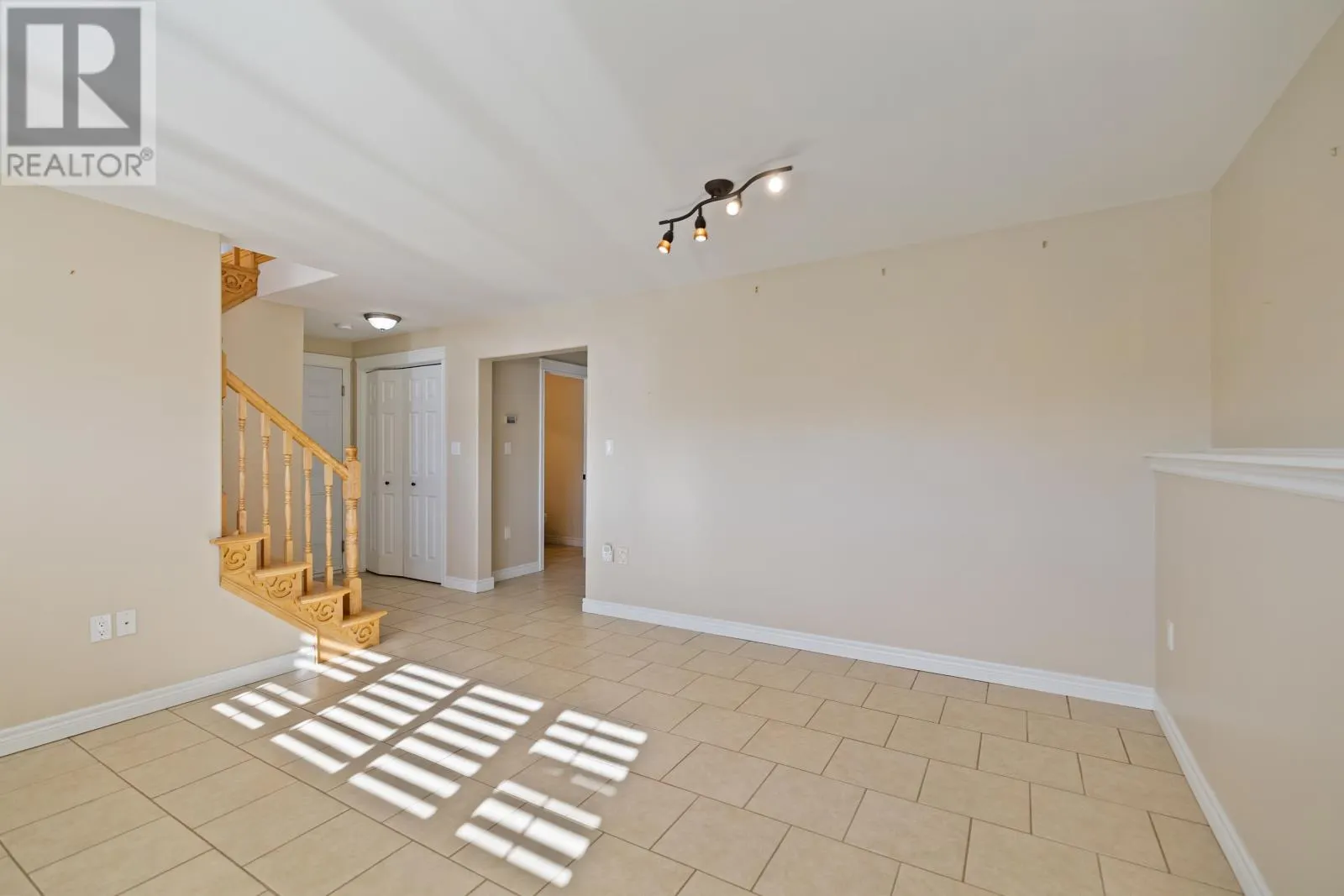 6 Porter Drive