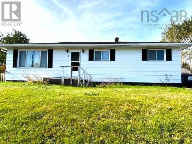 11 Tamarac Drive