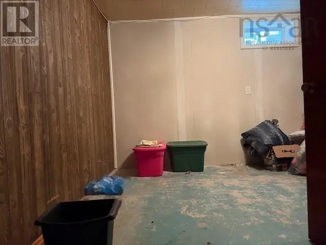 11 Tamarac Drive