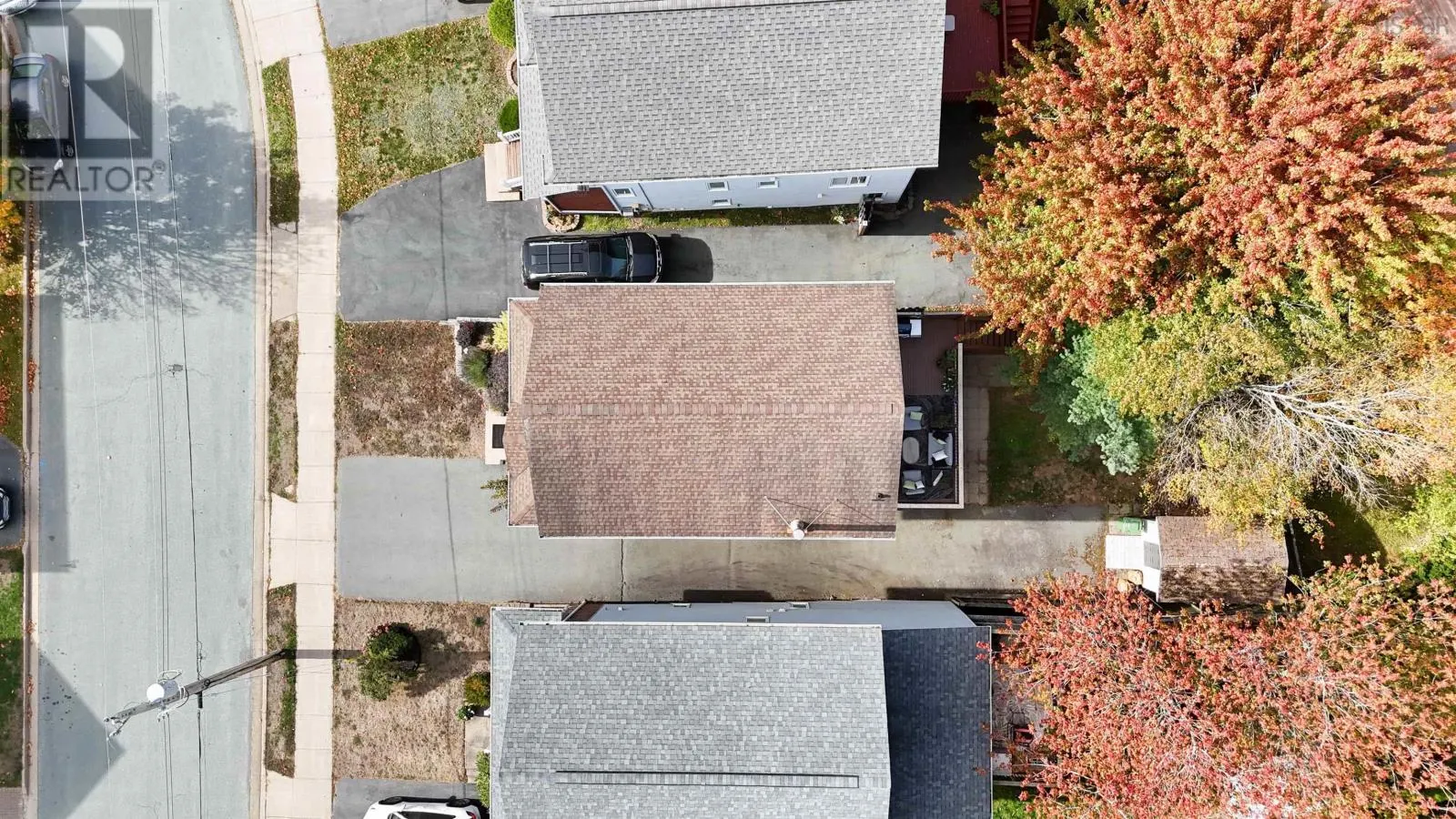 5 Roxham Close