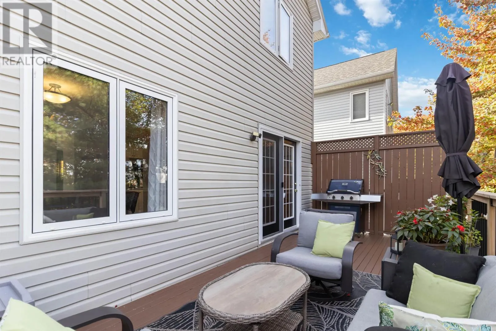 5 Roxham Close