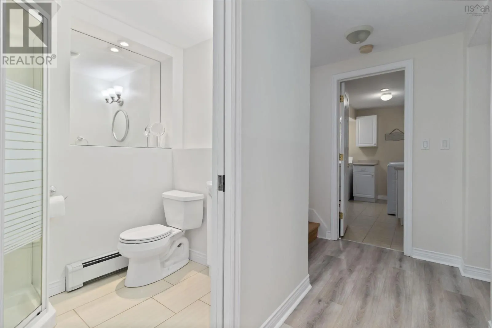 5 Roxham Close