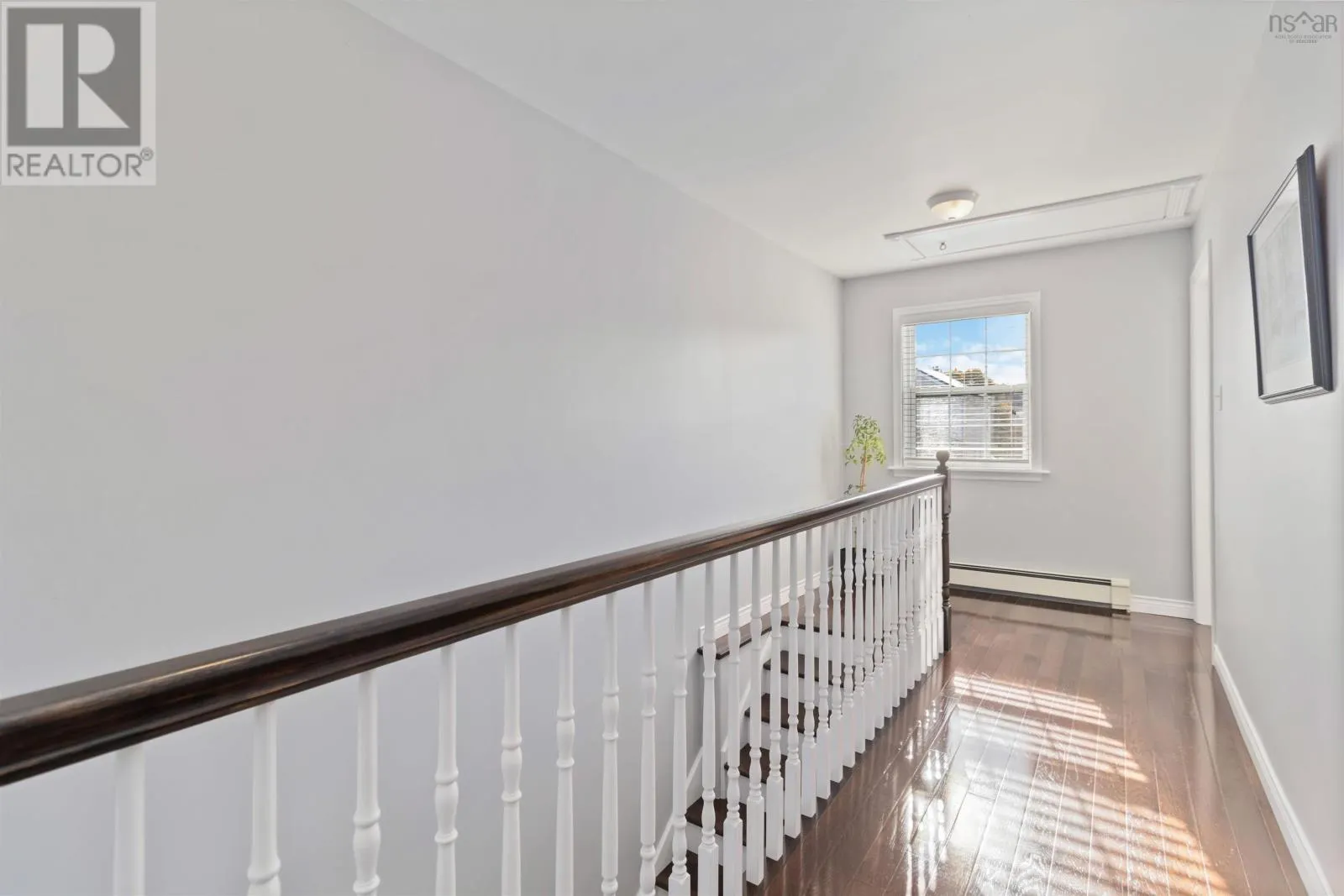5 Roxham Close