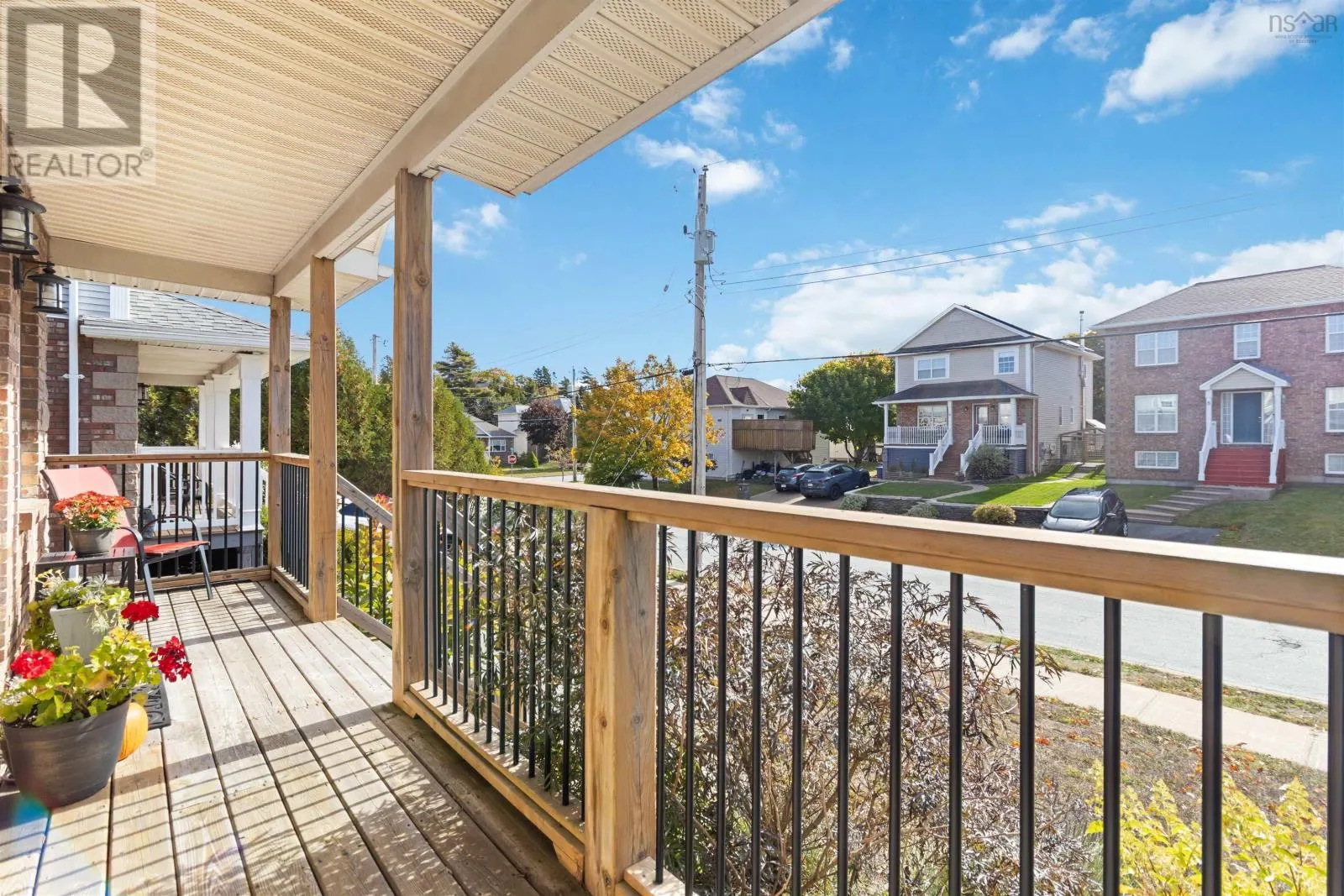5 Roxham Close