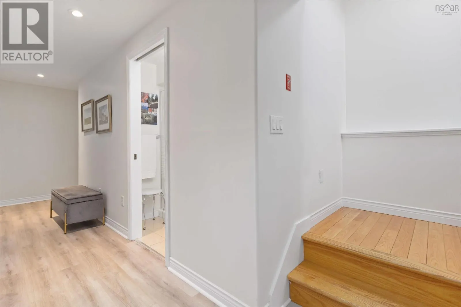 5 Roxham Close