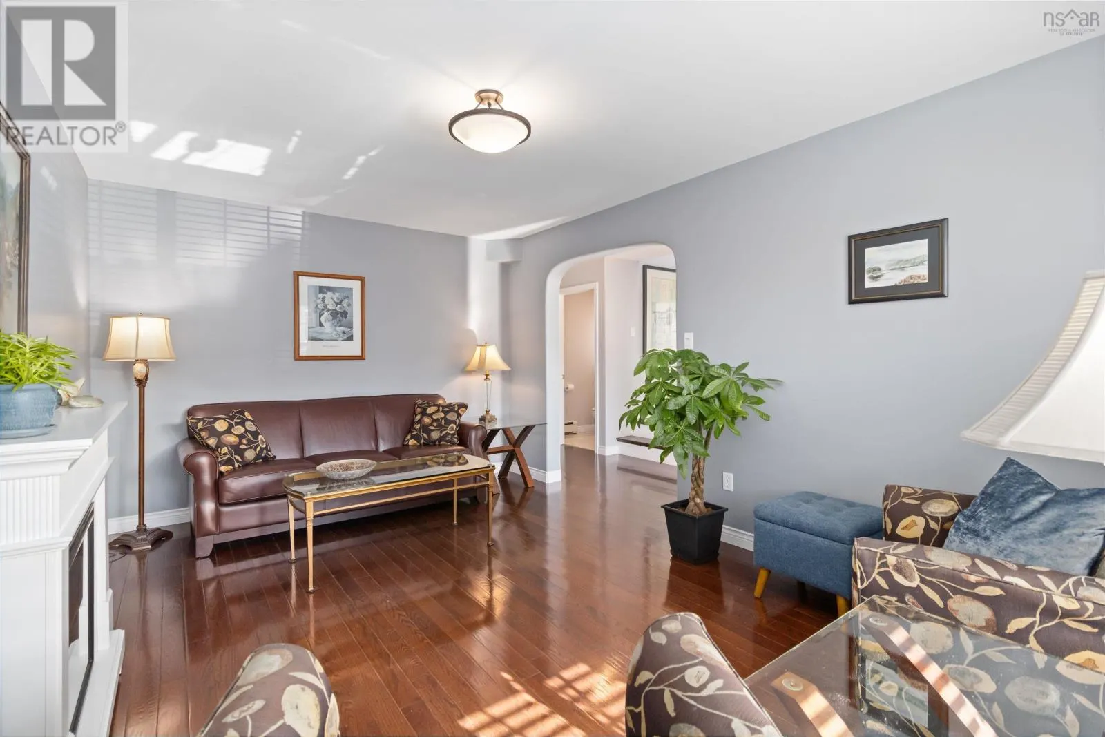 5 Roxham Close