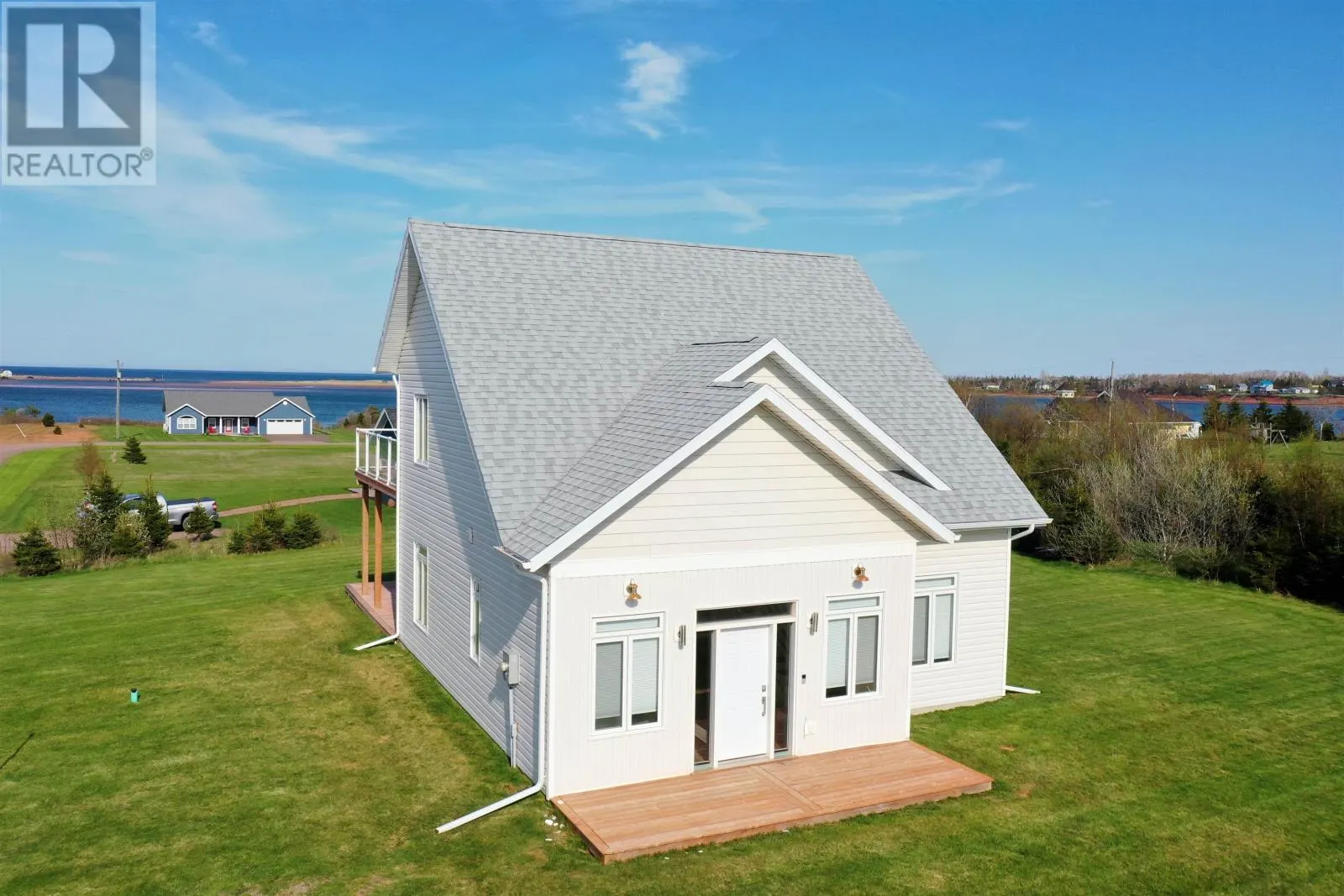 32 Blue Heron Crescent