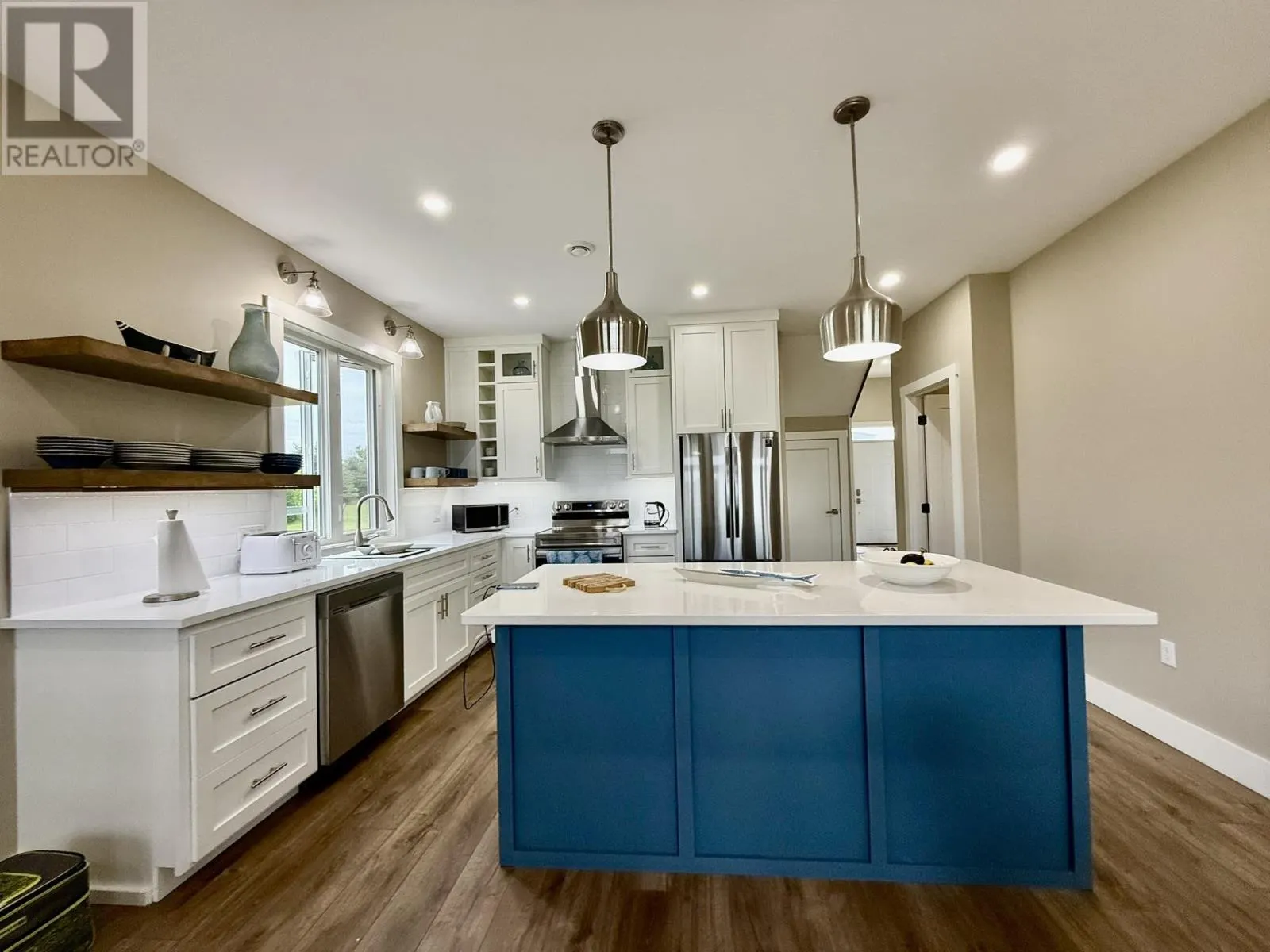 32 Blue Heron Crescent