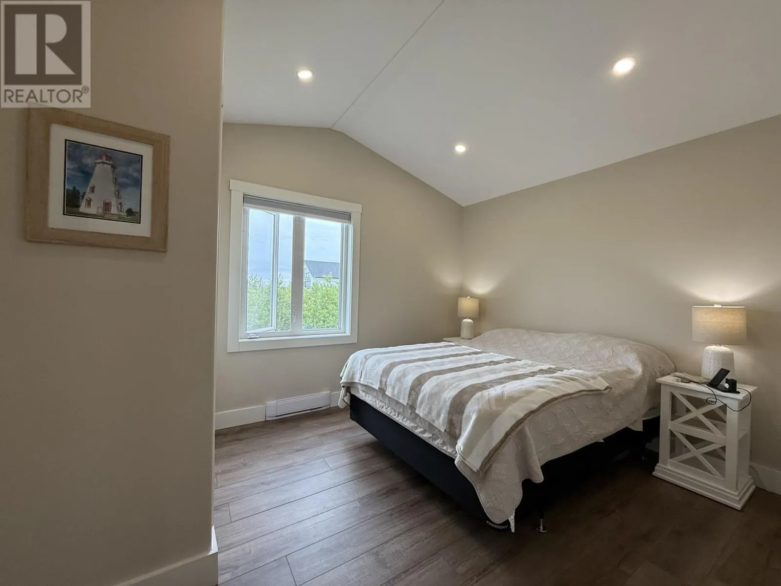 32 Blue Heron Crescent