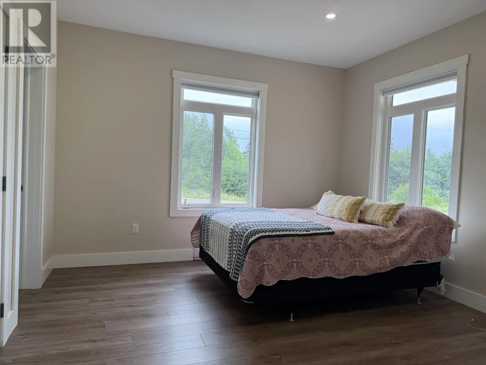 32 Blue Heron Crescent