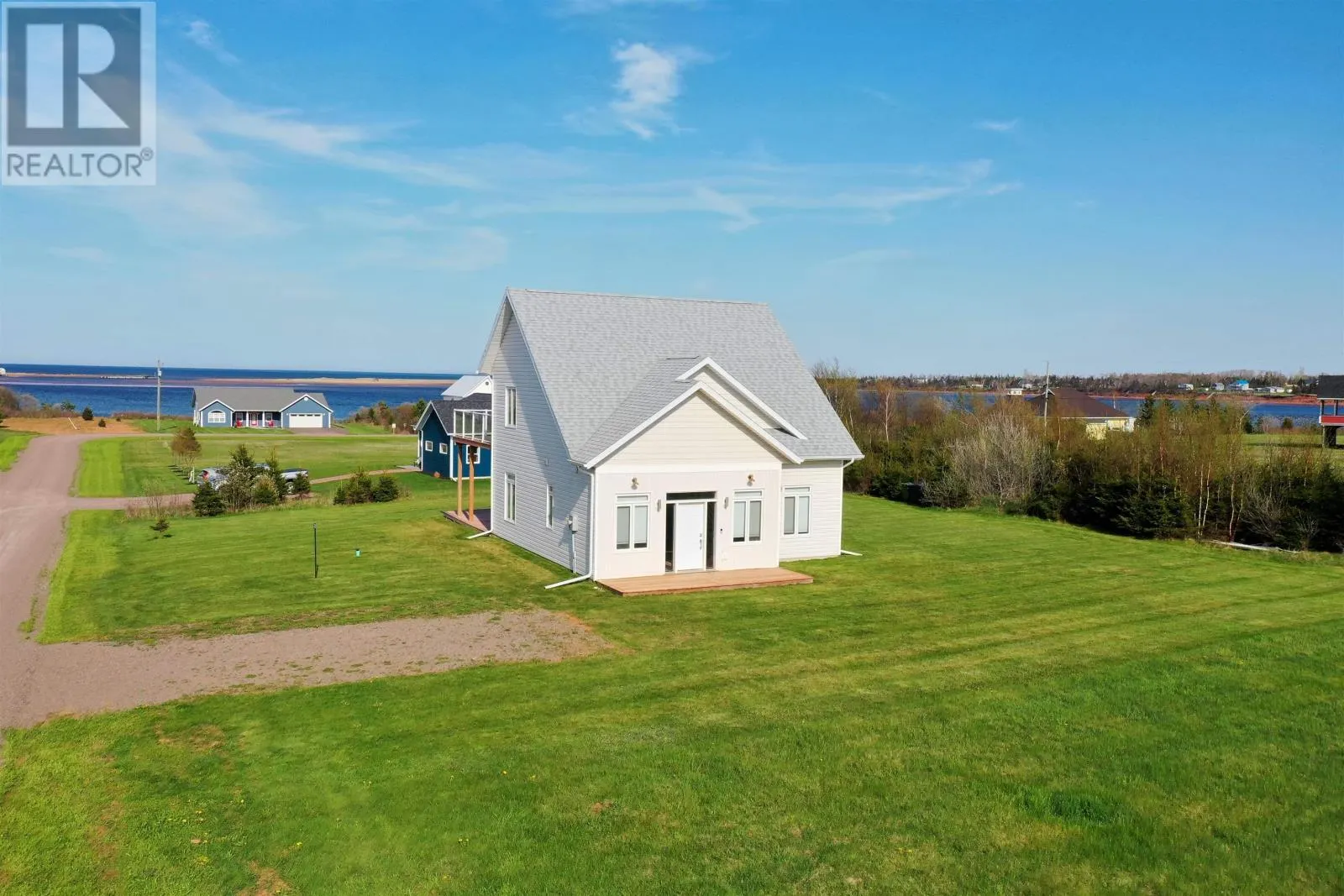 32 Blue Heron Crescent