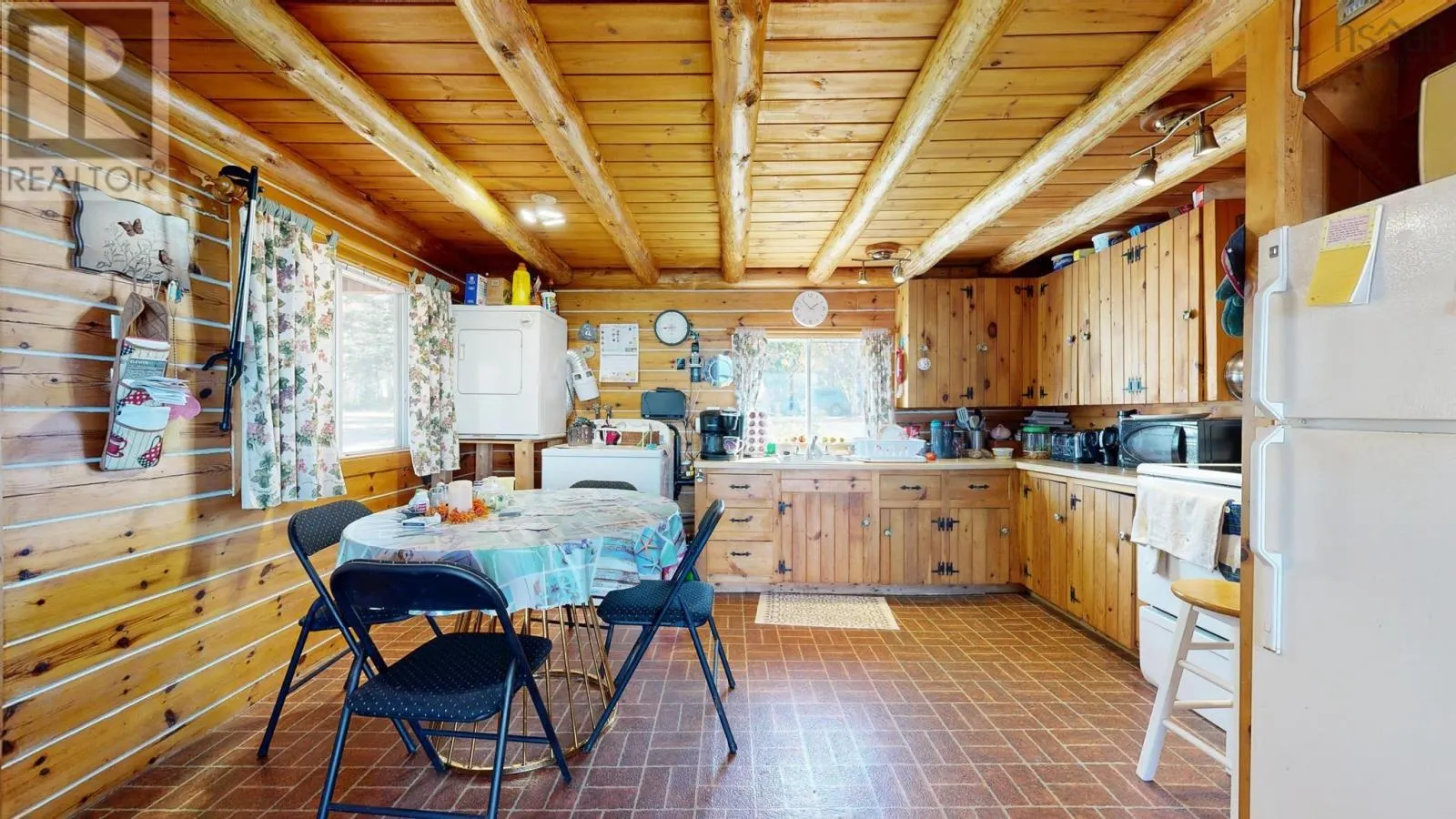 15 Ross Creek Drive