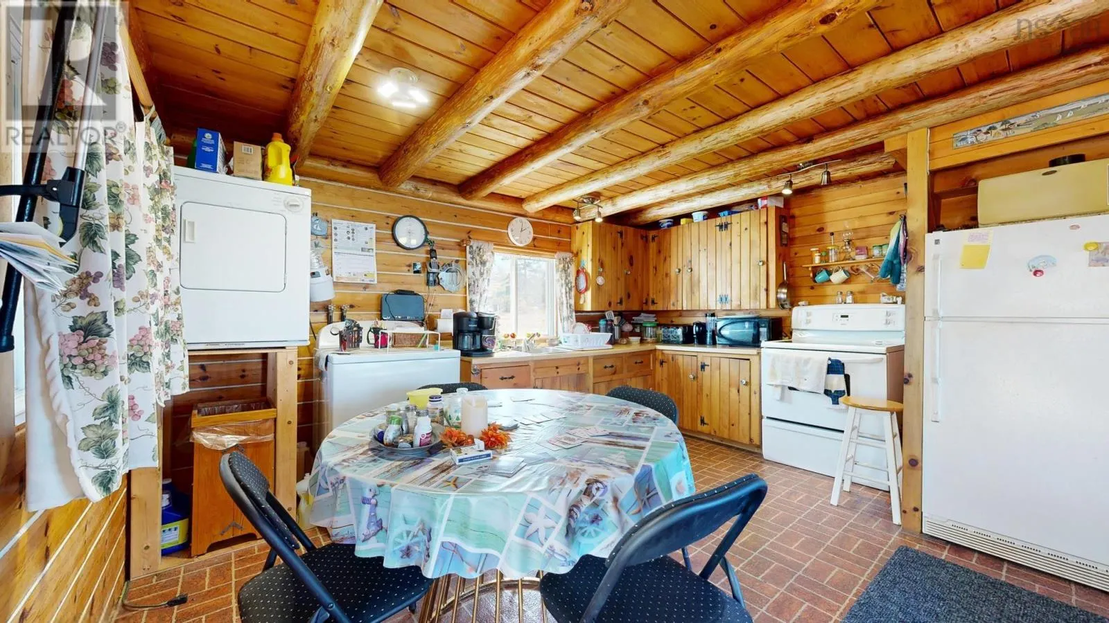 15 Ross Creek Drive