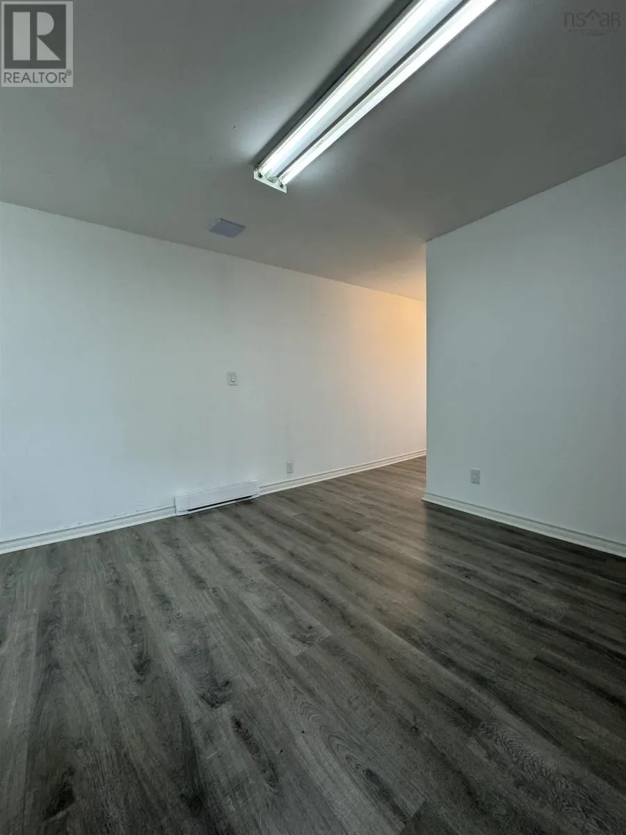 496 Second St New Waterford NS B1H 3A5 Canada
