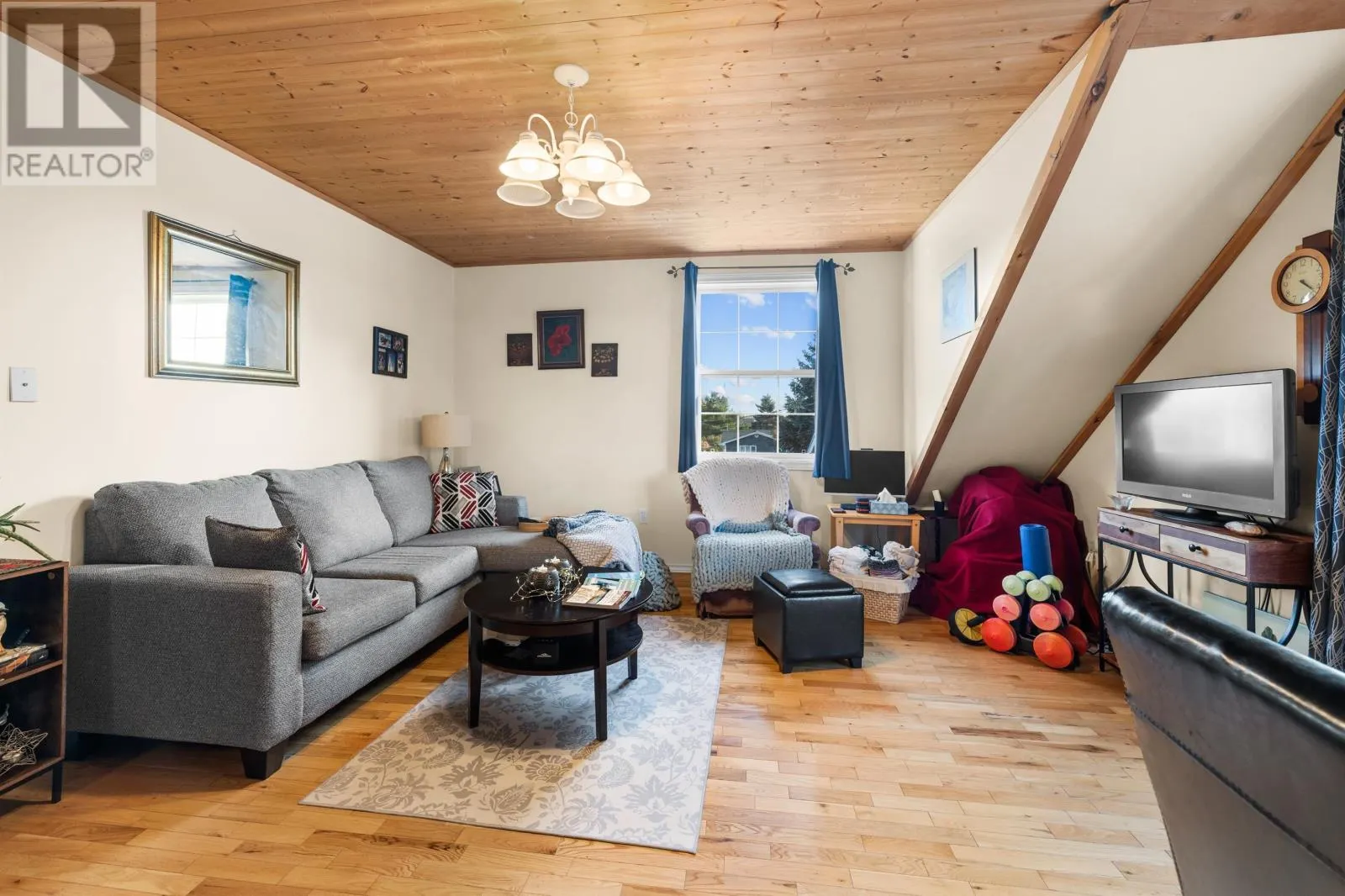 33 Marianne Drive