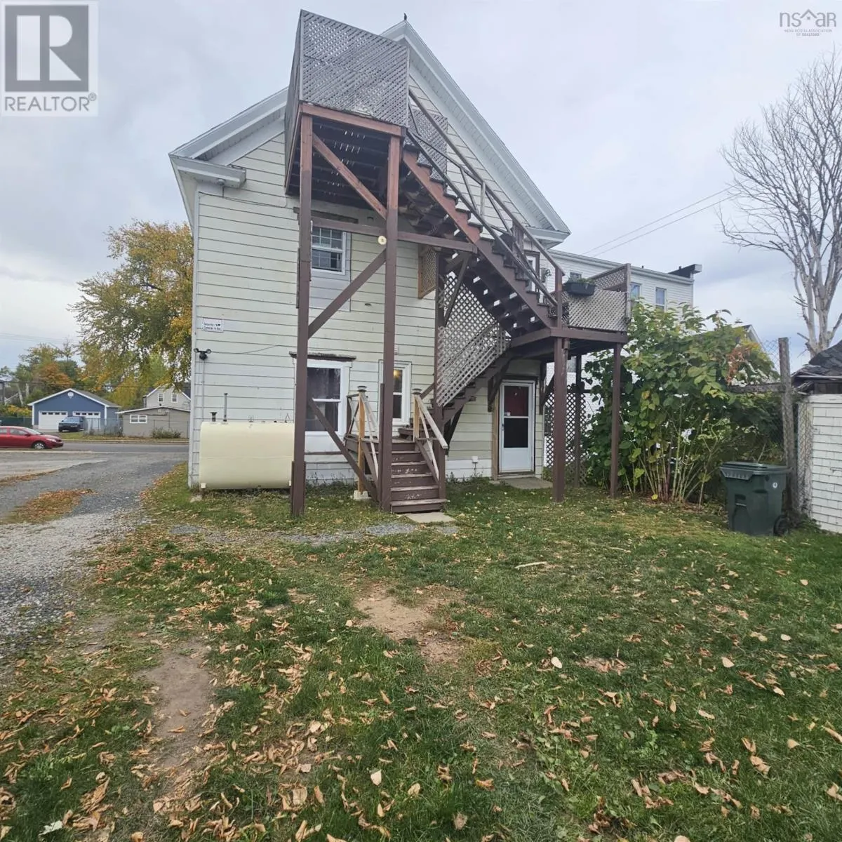 30-32 Ferry Street