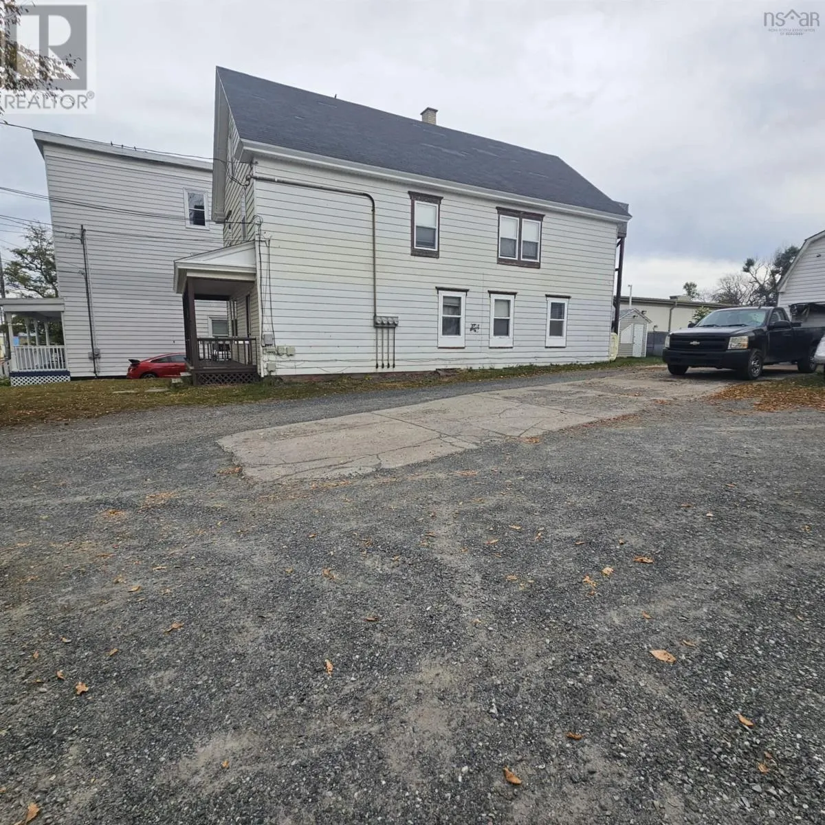 30-32 Ferry Street