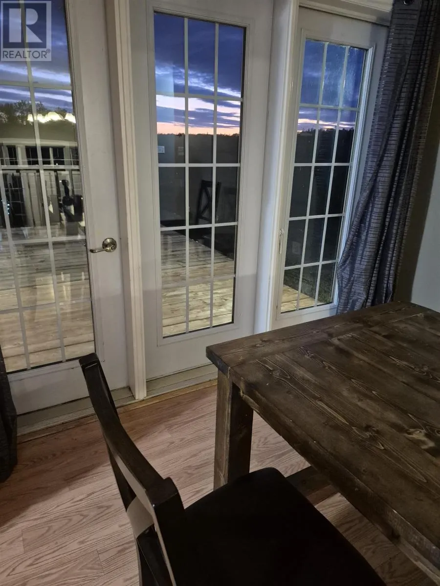 205 Dundee Loop