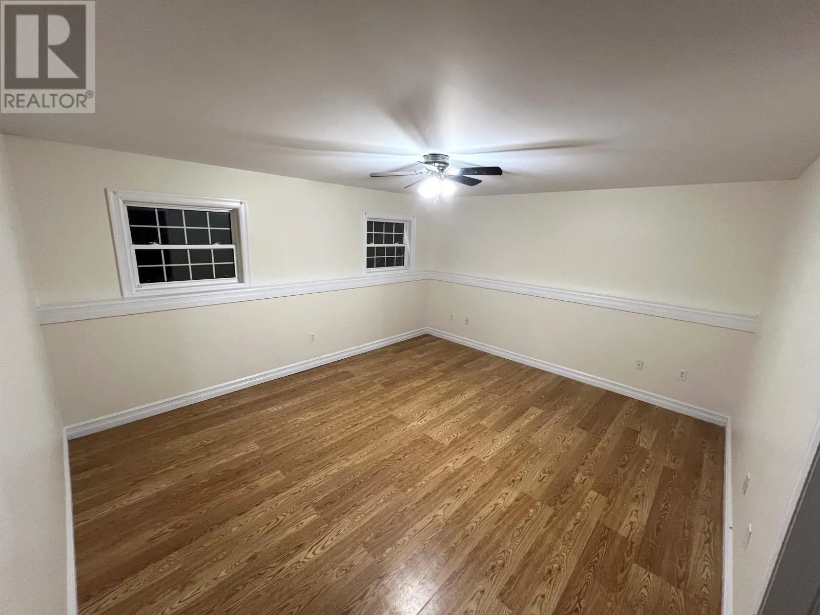 205 Dundee Loop