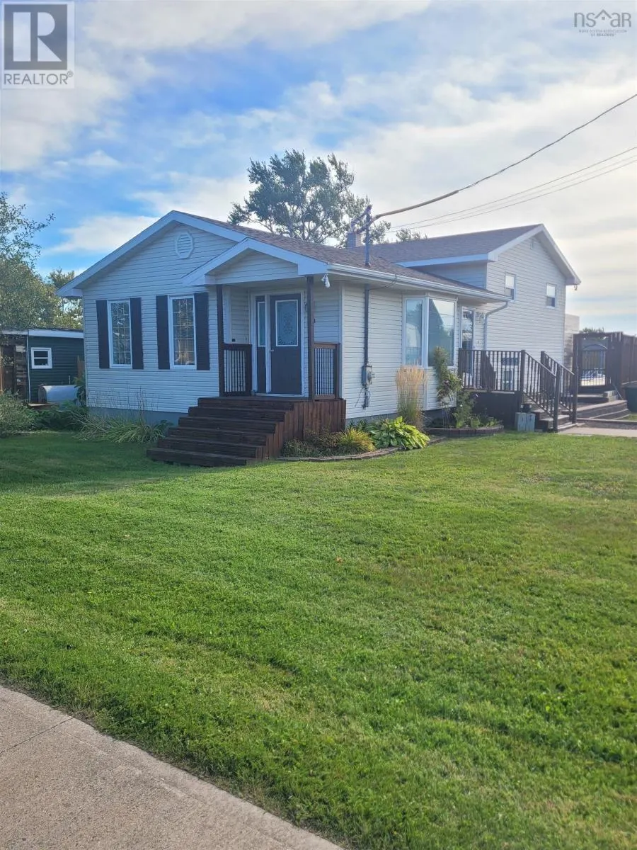 19 Highland Street