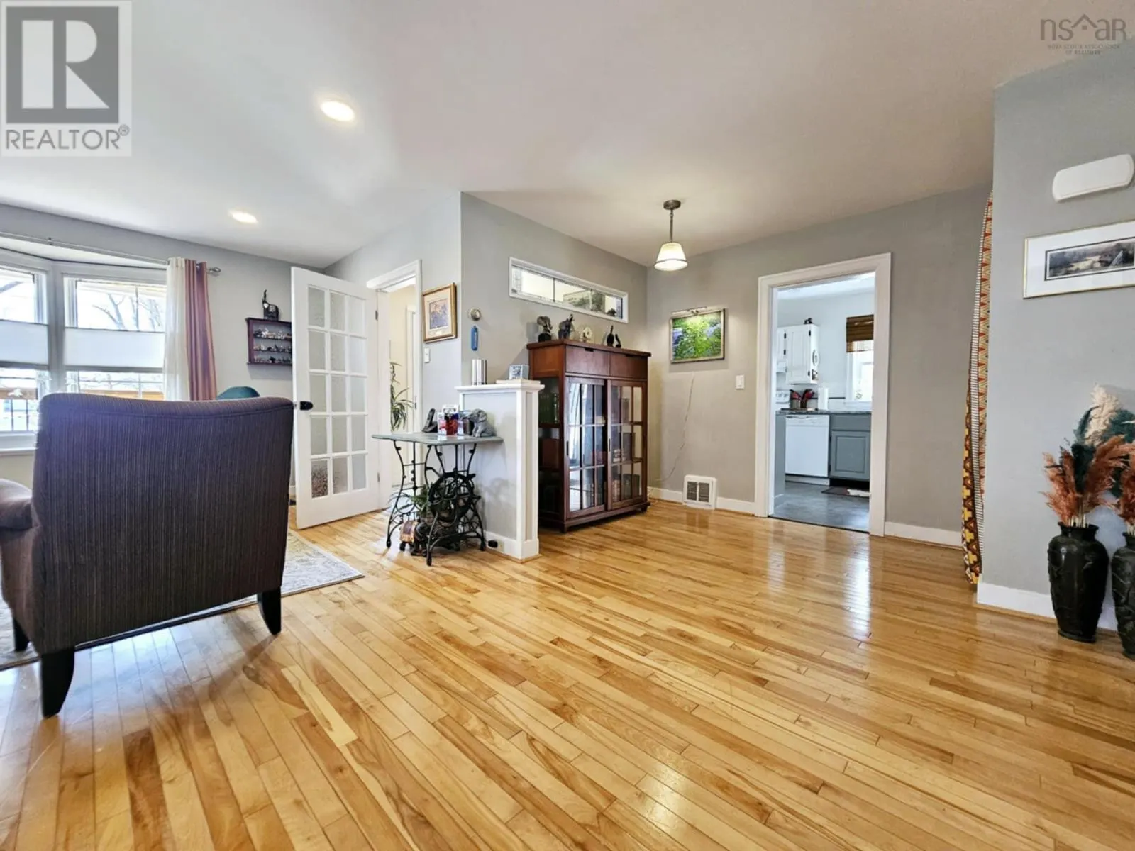 144 Pleasant Street